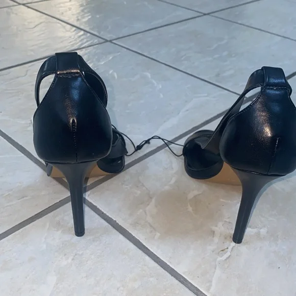 NWT! EXPRESS Ankle Tie Heeled Sandals - Picture 6 of 11